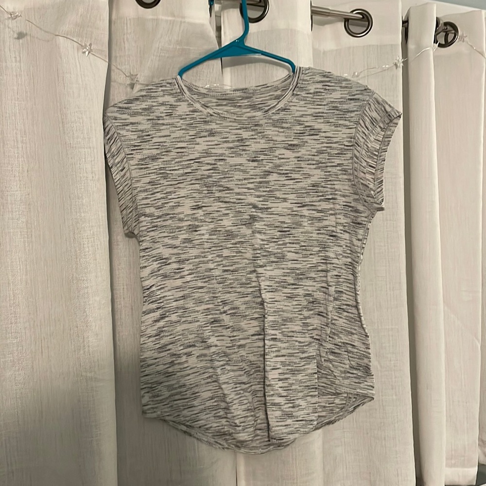 Lululemon athletica top